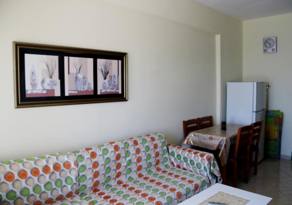 Tarace Sea View Apartment Sarande Ngoại thất bức ảnh