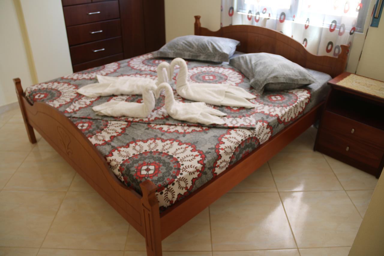 Tarace Sea View Apartment Sarande Ngoại thất bức ảnh